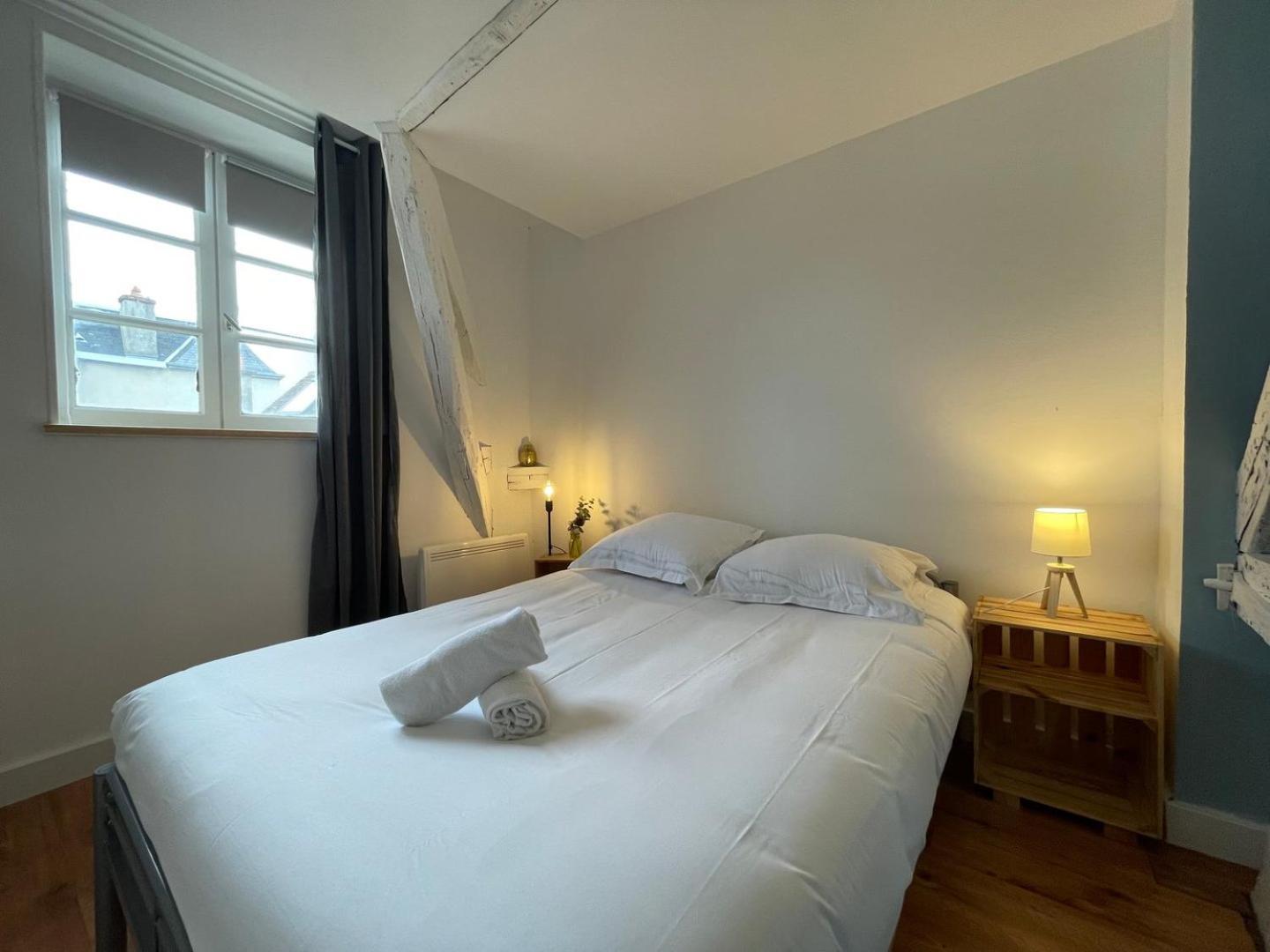 Apartamento Le Cocon - Parking - Hyper Center Chartres Exterior foto